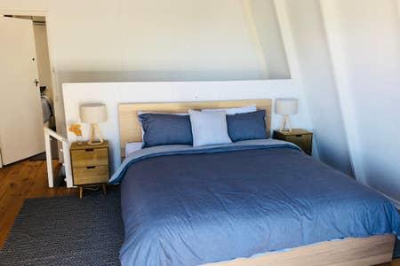 Little Blue Beach House - E Caravan Parks 4