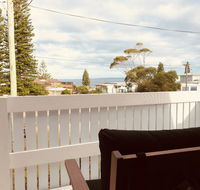 Little Blue Beach House - E Caravan Parks
