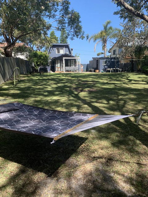 Little Blue Beach House - E Caravan Parks 18