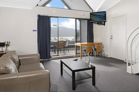 Banjo Paterson Inn - E Caravan Parks 22