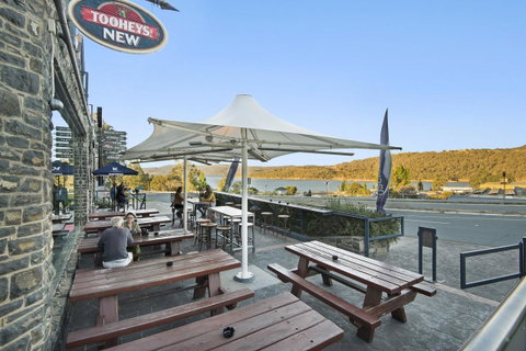 Banjo Paterson Inn - E Caravan Parks 7