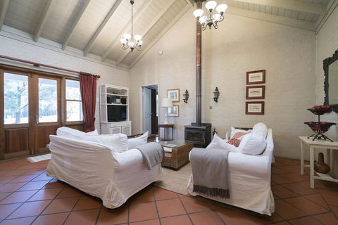 Thistle Hill Guesthouse - Walk To Many Wineries And Restaurants - E Caravan Parks 31