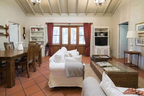 Thistle Hill Guesthouse - Walk To Many Wineries And Restaurants - E Caravan Parks 33