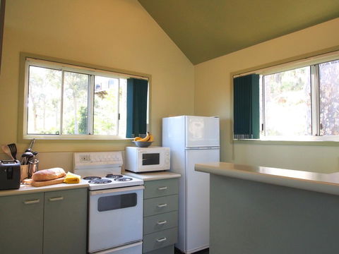 Bundle Hill Cottages - E Caravan Parks 14