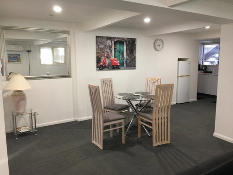 Arena Blanca Studio Apartment - E Caravan Parks 2