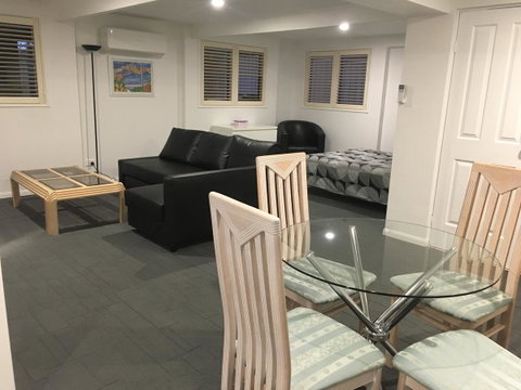 Arena Blanca Studio Apartment - E Caravan Parks 10