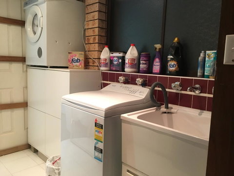 Arena Blanca Studio Apartment - E Caravan Parks 16