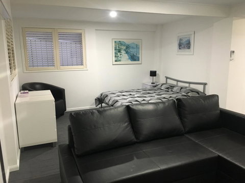 Arena Blanca Studio Apartment - E Caravan Parks 6