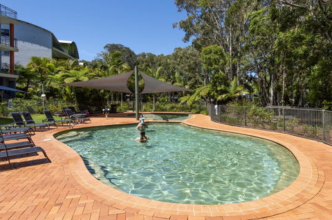 Flynns Beach Resort - E Caravan Parks 7