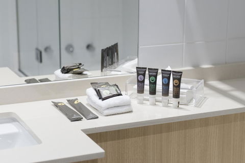 Novotel Sydney Darling Harbour - E Caravan Parks 24