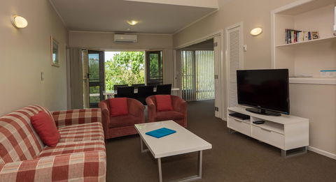 Hastings Cove Holiday Apartments - E Caravan Parks 3