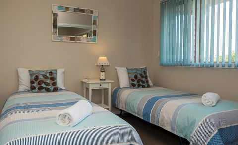 Hastings Cove Holiday Apartments - E Caravan Parks 8