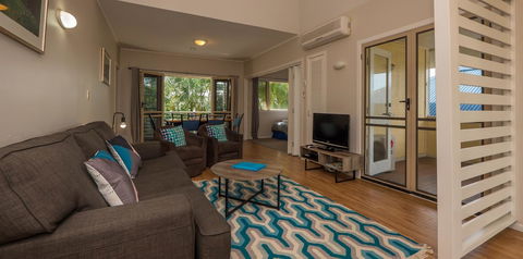 Hastings Cove Holiday Apartments - E Caravan Parks 23