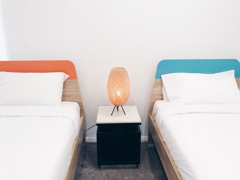 DD Apartments Chinatown - E Caravan Parks 8