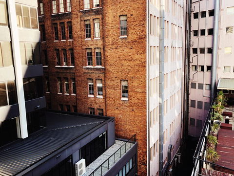 DD Apartments Chinatown - E Caravan Parks 24