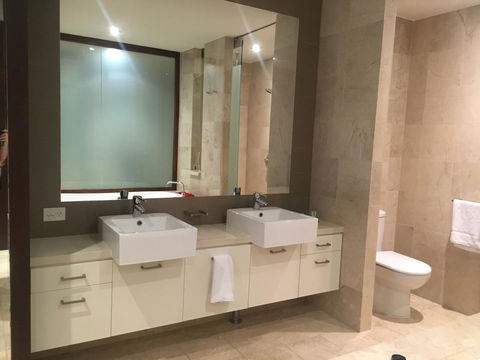 Santai 321 Beachside Studio - E Caravan Parks 10