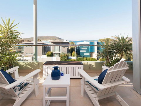 Blue View @ Fingal Bay - E Caravan Parks 6