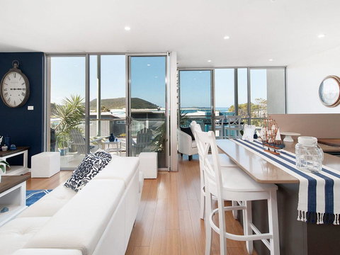Blue View @ Fingal Bay - E Caravan Parks 1