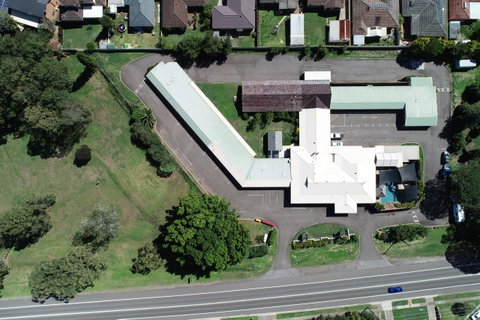 Sleepy Hill Motor Inn - E Caravan Parks 11