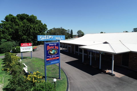 Sleepy Hill Motor Inn - E Caravan Parks 19