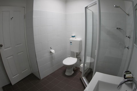 Sleepy Hill Motor Inn - E Caravan Parks 35