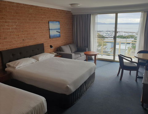 Marina Resort - E Caravan Parks 16
