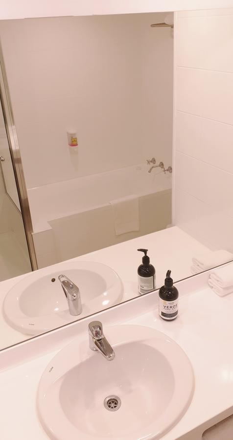 Marina Resort - E Caravan Parks 34