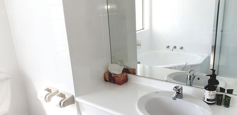 Marina Resort - E Caravan Parks 19