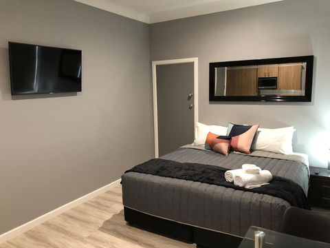 The Mark Studios - E Caravan Parks 1