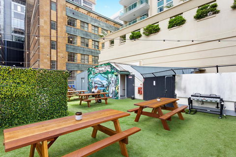 Summer House Sydney City - Formerly Sydney Backpackers - E Caravan Parks 8