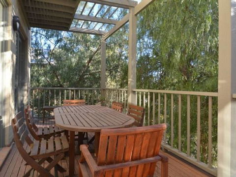 Villa 3br Chianti Villa Located Within Cypress Lakes Resort - E Caravan Parks 7