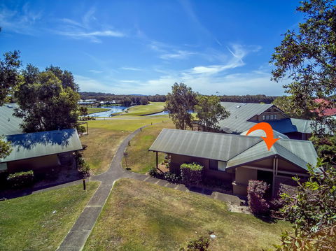 Condo 105 @ Horizons Golf Resort - Salamander Bay NSW - E Caravan Parks 4