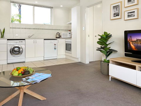 Seashells Apartments Merimbula - E Caravan Parks 2