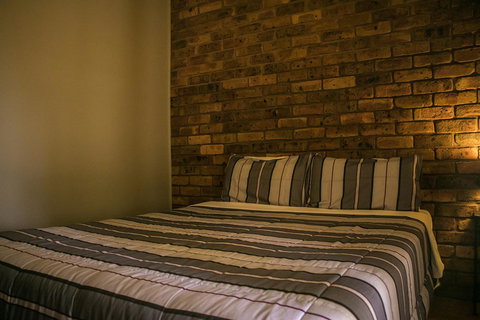 Ironstone Estate Lovedale - E Caravan Parks 15