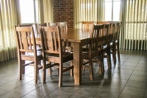 Ironstone Estate Lovedale - E Caravan Parks 23