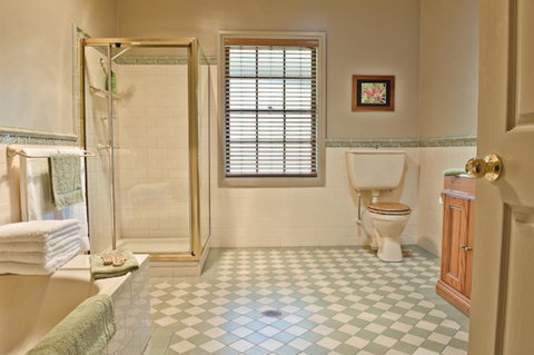 Ironstone Estate Lovedale - E Caravan Parks 42