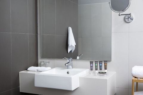 Novotel Newcastle Beach - E Caravan Parks 24