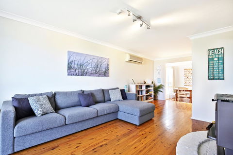 Hayes Beach House I Award Winner I 4 Mins To Beach - E Caravan Parks 9