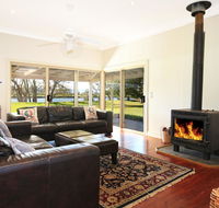 Terara Riverside Retreat - E Caravan Parks