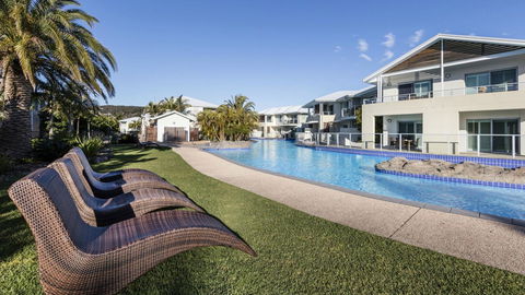 Oaks Port Stephens Pacific Blue Resort - E Caravan Parks 2
