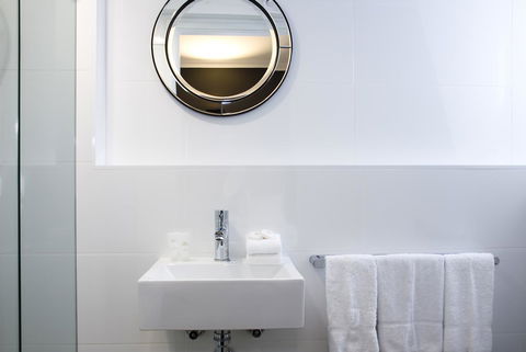 Hotel Challis Potts Point - E Caravan Parks 7