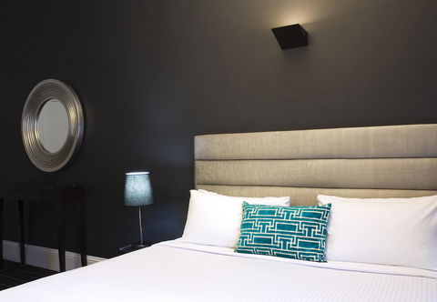 Hotel Challis Potts Point - E Caravan Parks 17