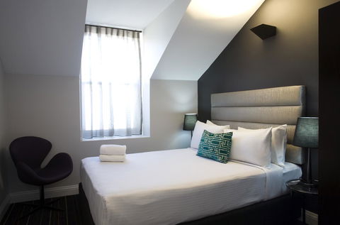 Hotel Challis Potts Point - E Caravan Parks 12