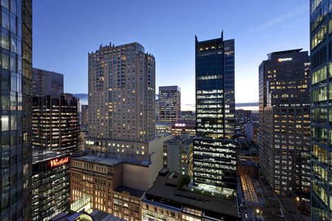 Swissotel Sydney - E Caravan Parks 8
