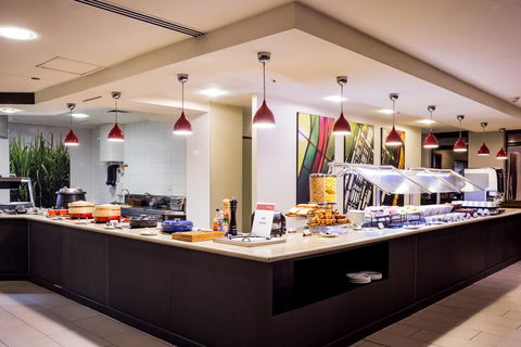 The Grace Hotel - E Caravan Parks 14