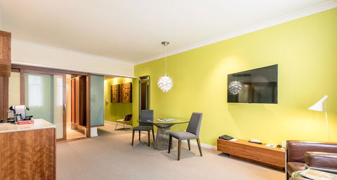 The Grace Hotel - E Caravan Parks 10