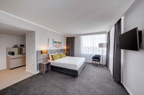 Mercure Sydney Bankstown - E Caravan Parks 21