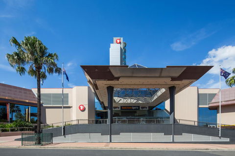 Mercure Sydney Bankstown - E Caravan Parks 14