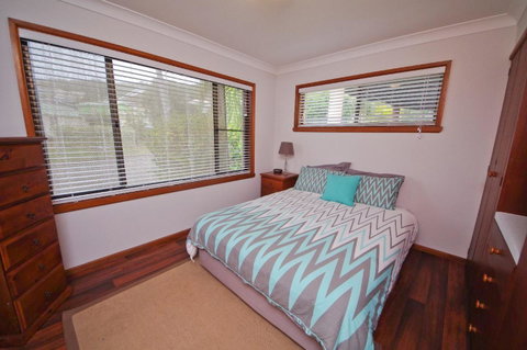 Breakaway, 11 Scott Street - E Caravan Parks 6