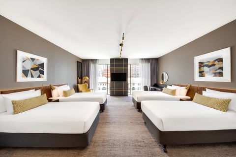 Vibe Hotel Sydney - E Caravan Parks 20